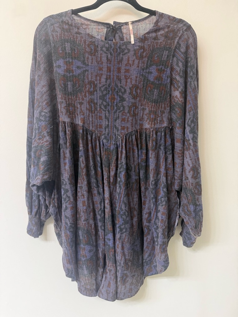 FREE People Women’s  Printed Peasant Blouse - Blue/Purple. size xsmall